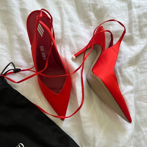 The Attico Orange/Red 105mm Venus satin lace-up pumps - Picture 3 of 5